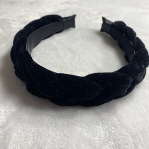 Chic Black Velvet Braided Hair Accessory